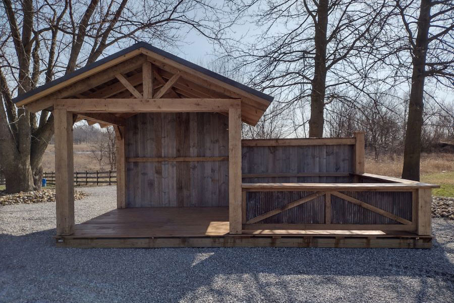 Pavilion kit #4 is our new White Oak Hewn Frame. This Pavilion is built from White Oak timbers. It is known for its strength and resistance against the elements.