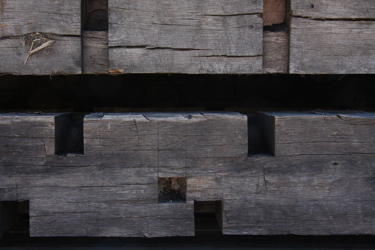 Triple B Enterprises Reclaimed Timber Company - Reclaimed Timber Company - Your Source For Reclaimed Fireplace Mantles